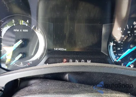 2017 Ford Expedition Xlt z USA, uszkodzony, nr VIN 1FMJU1HT6HEA43958